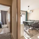 By Linas Apartment